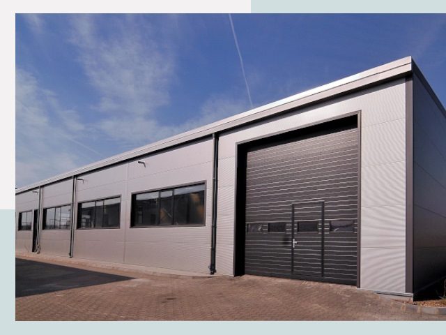 Быстровозводимые склады от СтальСтрой-Брз по цене 618 руб.